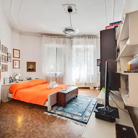Genova Vintage Flat With Terrace Apartment *