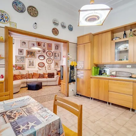 Apartament Genova Vintage Flat With Terrace Genua
