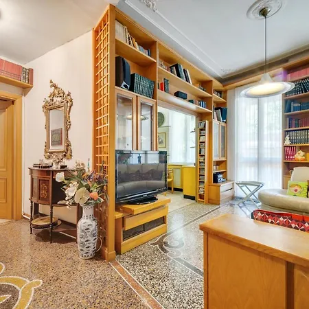 Genova Vintage Flat With Terrace * Genua